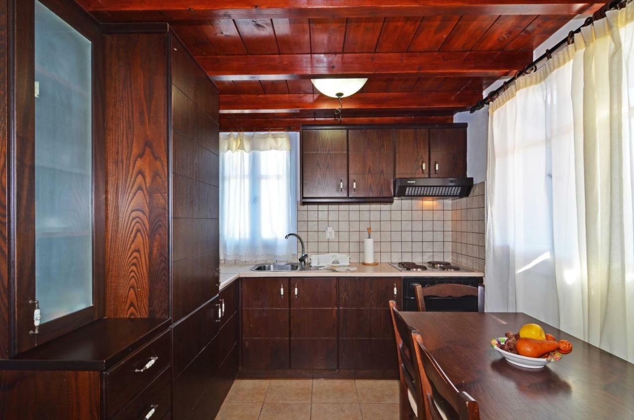Nikos Sea View Apartments Adamantas  ภายนอก รูปภาพ