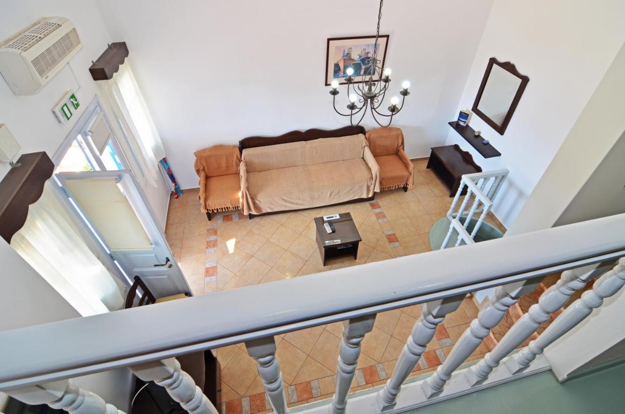 Nikos Sea View Apartments Adamantas  ภายนอก รูปภาพ